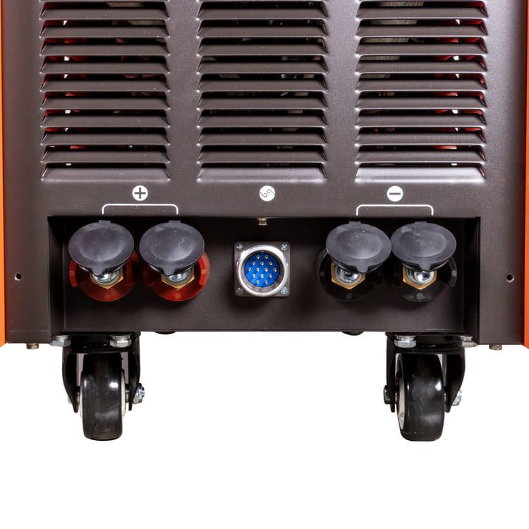 Сварочный аппарат многофункциональный FOXWELD Inversaw 1250 с трактором вид модели сварочный аппарат многофункциональный foxweld inversaw 1250 с трактором