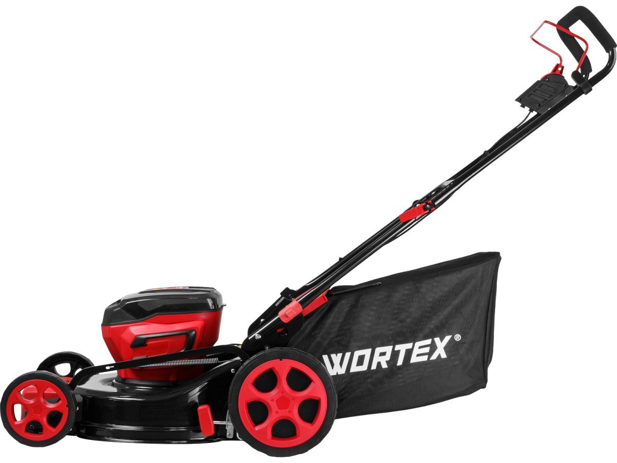вид модели газонокосилка аккумуляторная wortex clm 4536