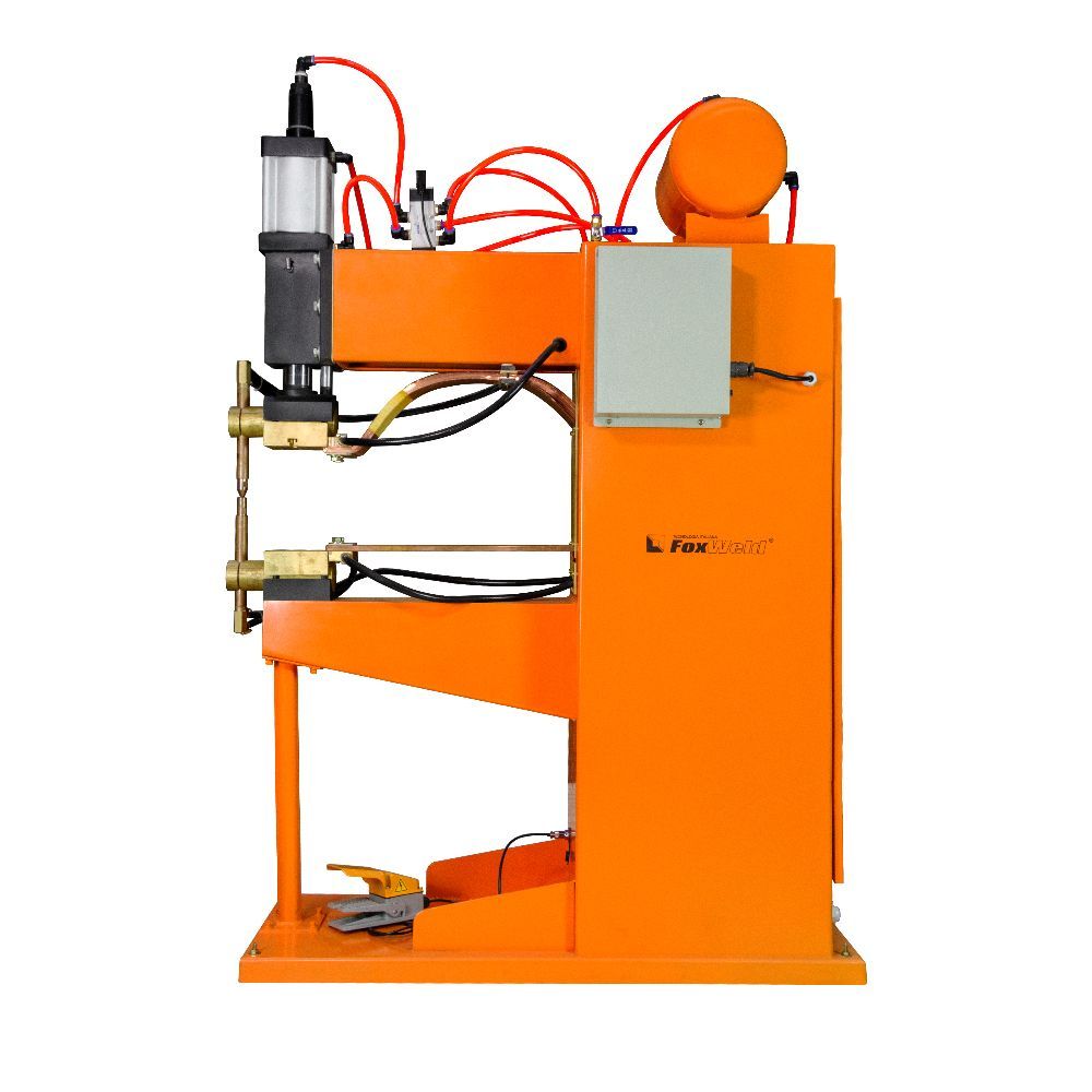 Машина контактной сварки FoxWeld МТ-150-700 вид модели машина контактной сварки foxweld мт-150-700